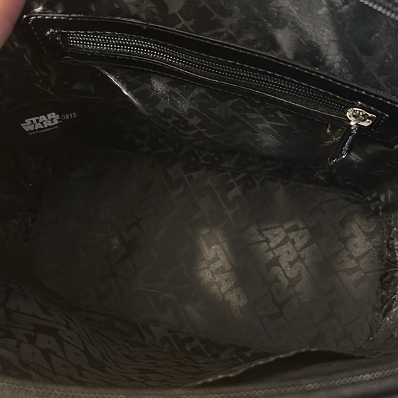 NWOT Disney Store by Loungefly Star Wars The Force Awakens Handbag Purse - Picture 9 of 12